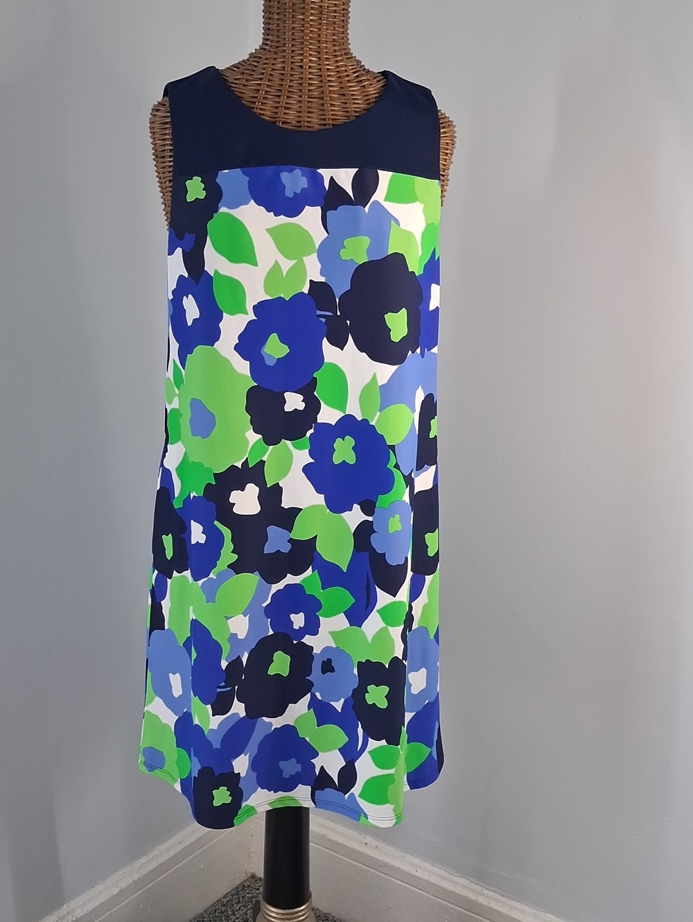 Jude Connally Sleeveless Floral Shift Dress in Blue & Green